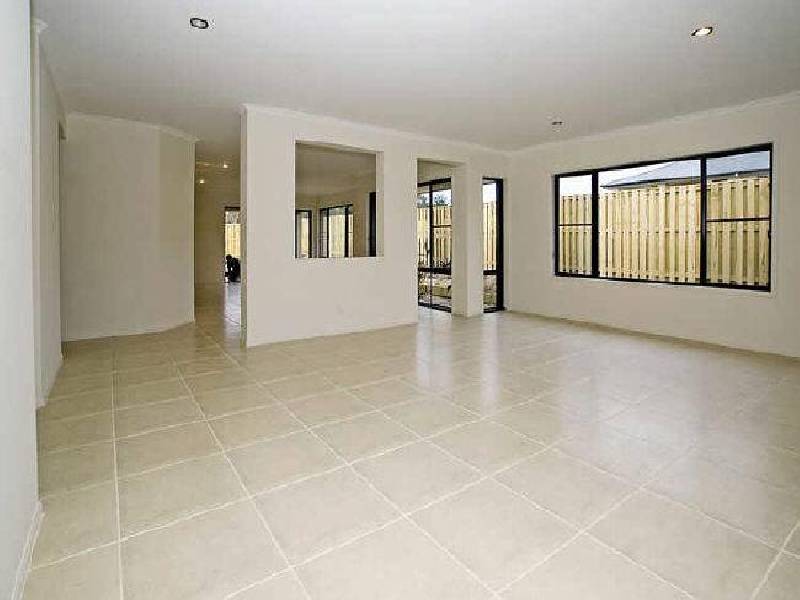 4 Redbay Street, Upper Coomera QLD 4209