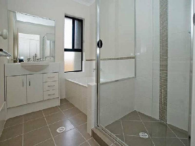 4 Redbay Street, Upper Coomera QLD 4209