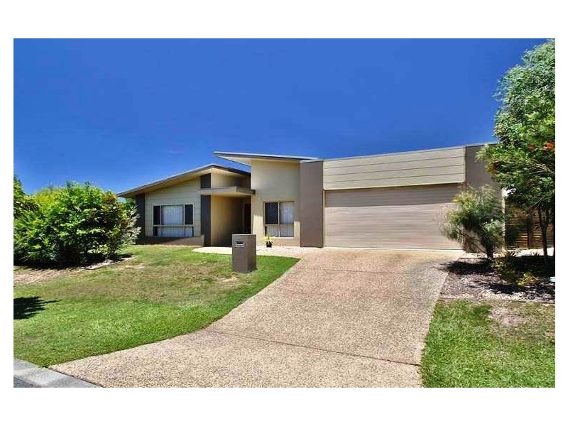3 Paradise Drive, Coomera QLD 4209