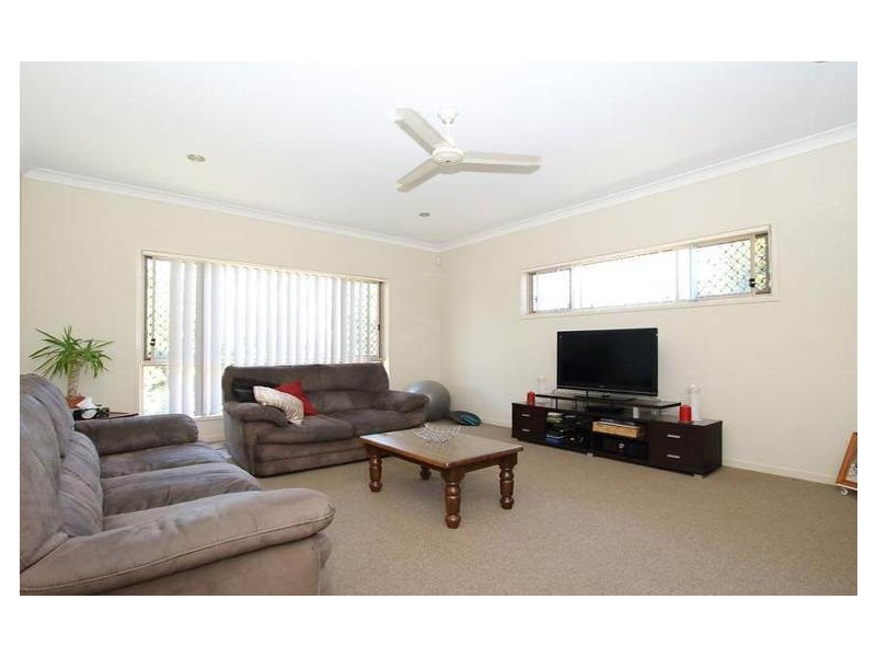 3 Paradise Drive, Coomera QLD 4209