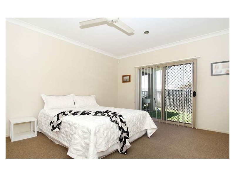 3 Paradise Drive, Coomera QLD 4209