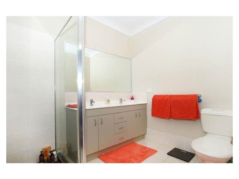 3 Paradise Drive, Coomera QLD 4209