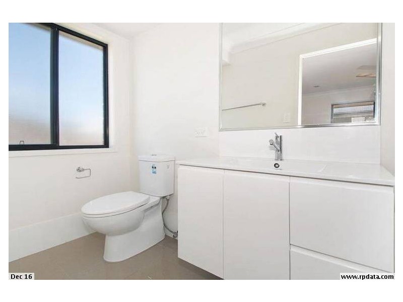 3 Ningaloo Drive, Pimpama QLD 4209