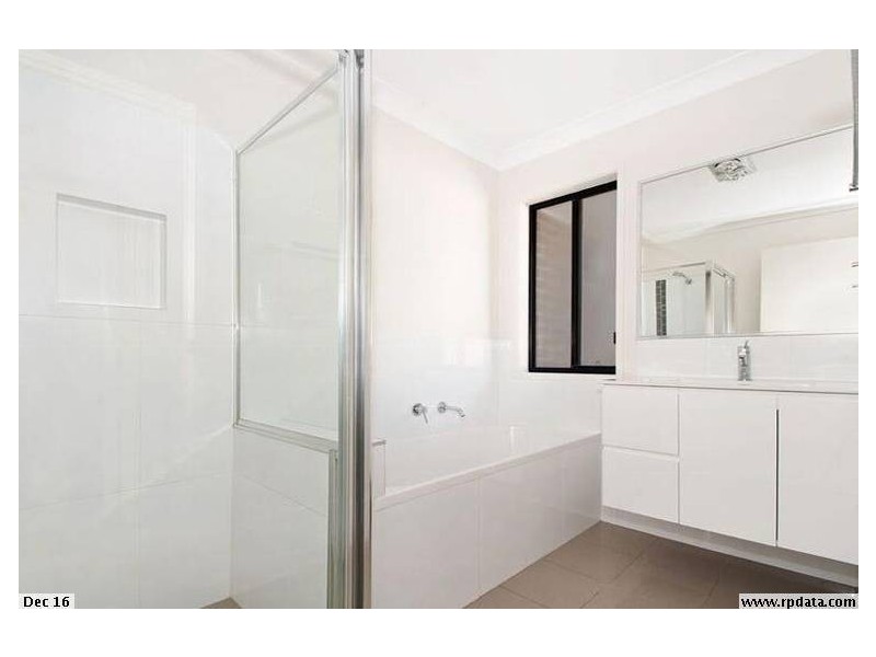 3 Ningaloo Drive, Pimpama QLD 4209
