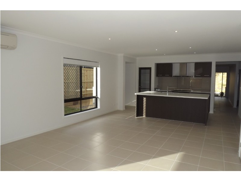 22 Butcher Bird Circuit, Upper Coomera QLD 4209