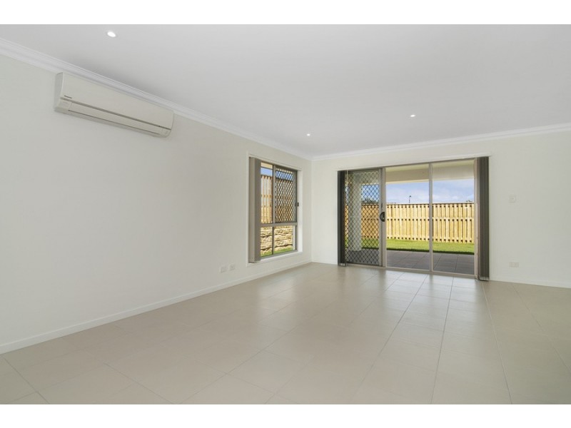 15 Giacco Street, Pimpama QLD 4209