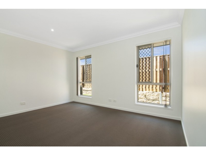 15 Giacco Street, Pimpama QLD 4209
