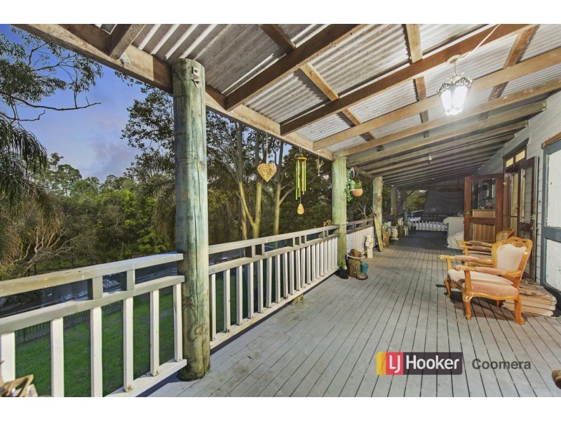 8 Pinewood Street, Upper Coomera QLD 4209