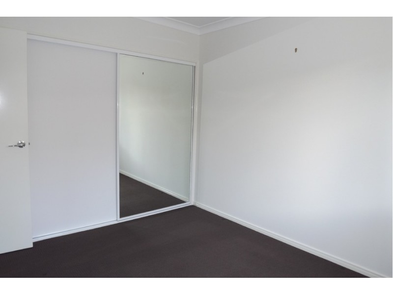 37 Wolseley Way, Upper Coomera QLD 4209