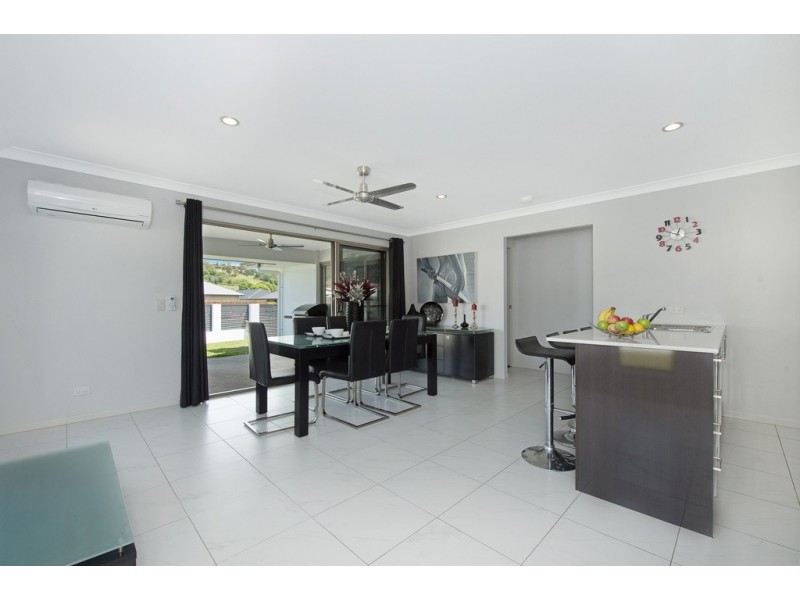 49 Bella Boulevard, Willow Vale QLD 4209