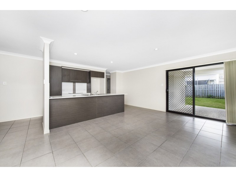 13 Gartside Avenue, Maudsland QLD 4210