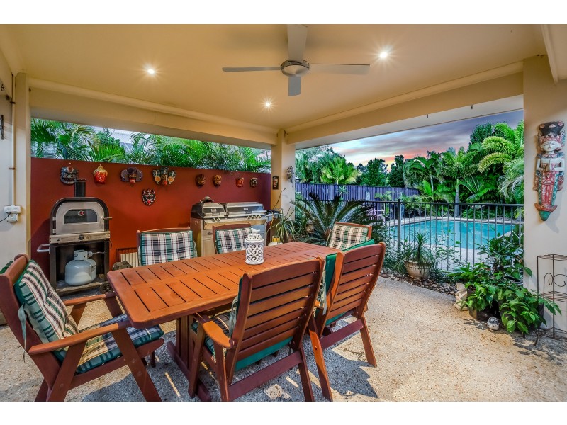 14 Crusade Court, Coomera Waters QLD 4209