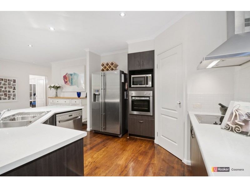 11 Candlebark Circuit, Upper Coomera QLD 4209