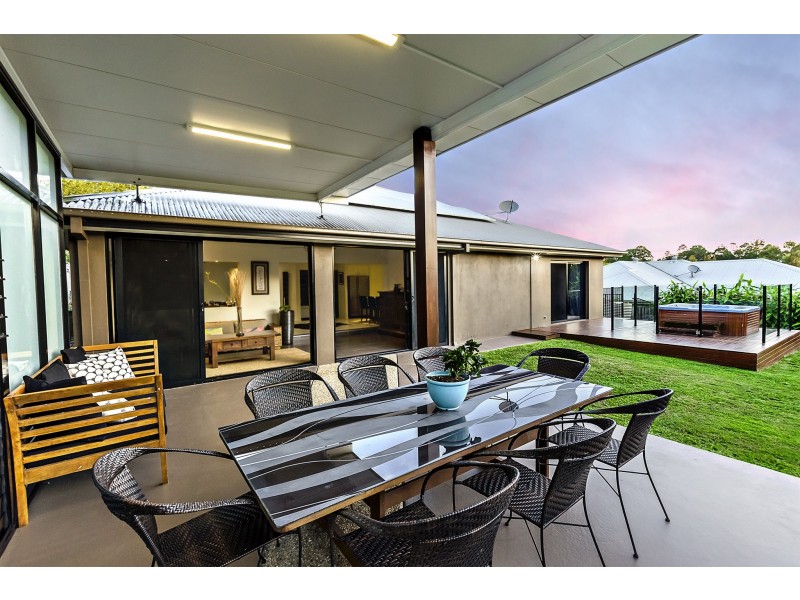 9 Freya Circuit, Coomera Waters QLD 4209