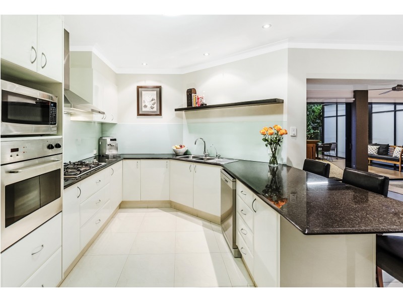 9 Freya Circuit, Coomera Waters QLD 4209