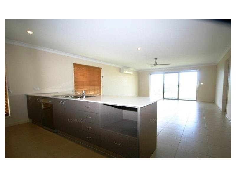 67/19 Santa Barbara Road, Hope Island QLD 4212