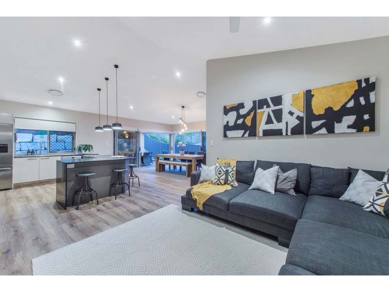 16 Kimberley Creek Road, Upper Coomera QLD 4209