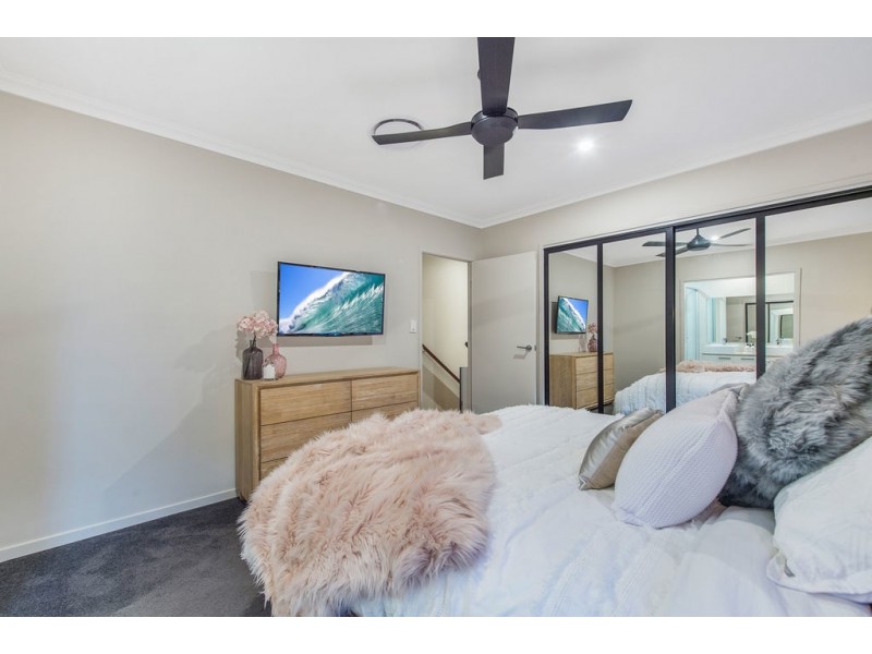 16 Kimberley Creek Road, Upper Coomera QLD 4209