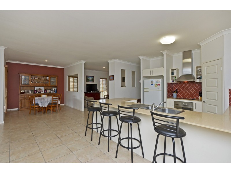 15 Waterclover Drive, Upper Coomera QLD 4209