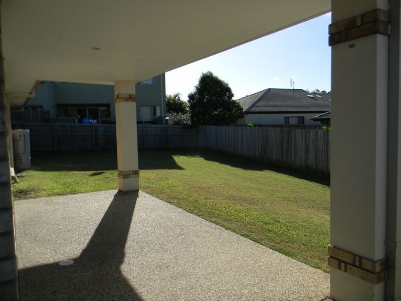 11 Rosefinch Street, Upper Coomera QLD 4209