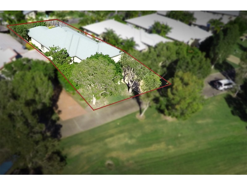 4 Kialoa Lane, Coomera Waters QLD 4209