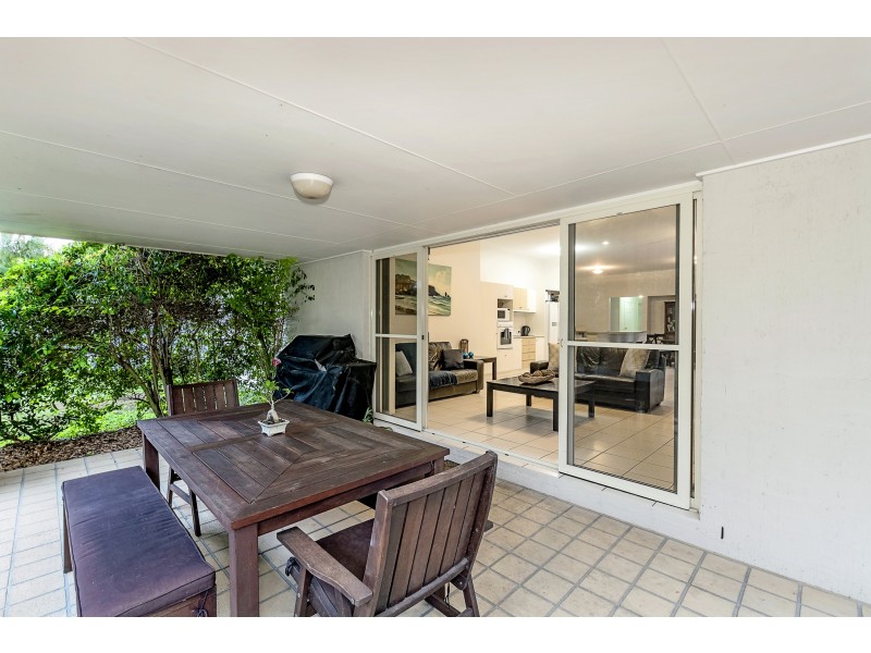 4 Kialoa Lane, Coomera Waters QLD 4209