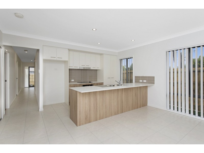 3 Perry Place, Coomera QLD 4209