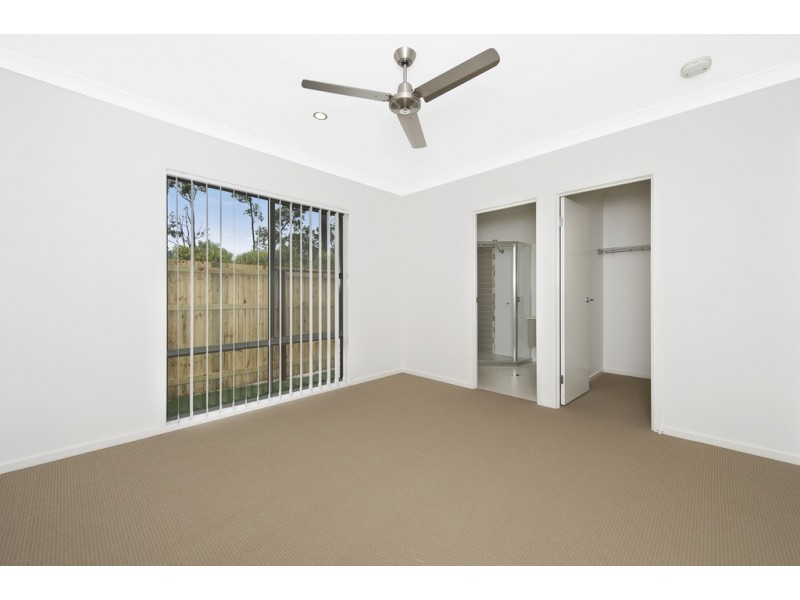 3 Perry Place, Coomera QLD 4209