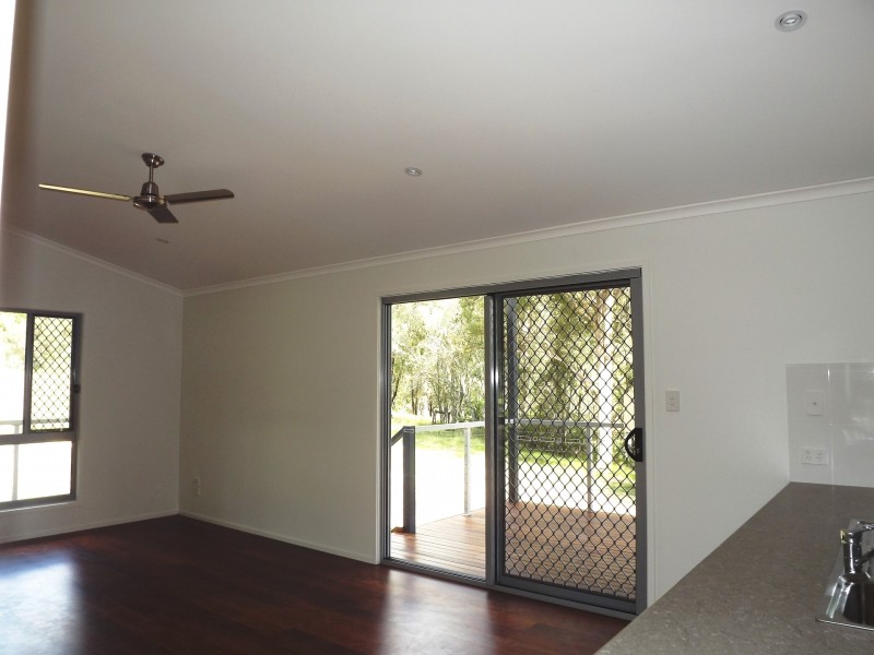 2B Baileys Mountain Road, Willow Vale QLD 4209