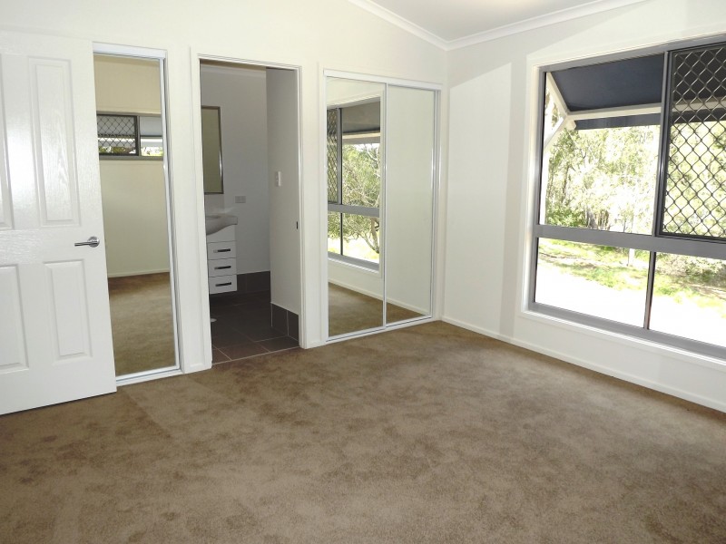 2B Baileys Mountain Road, Willow Vale QLD 4209