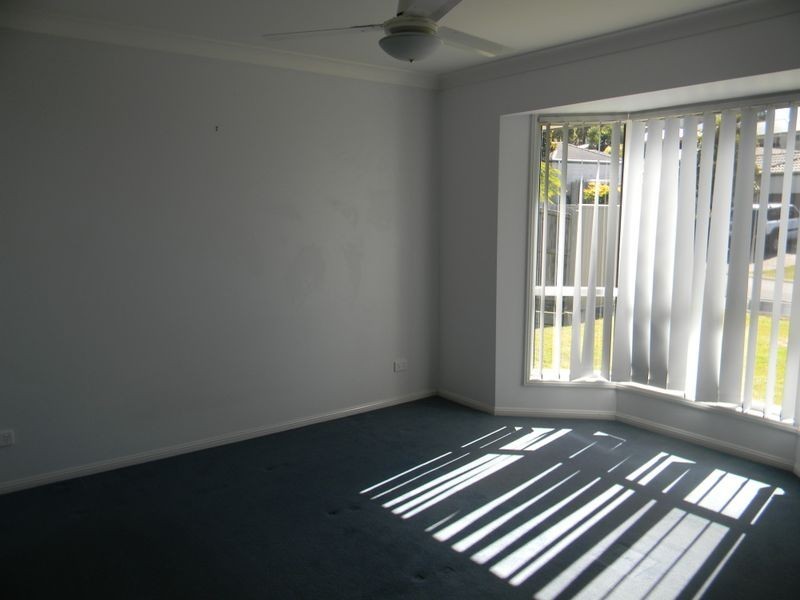 18 Redstart Street, Upper Coomera QLD 4209