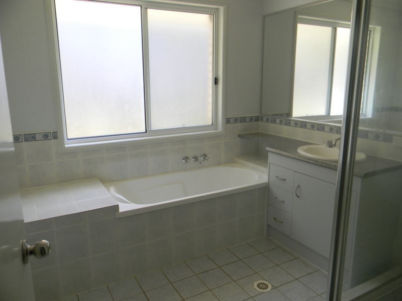 18 Redstart Street, Upper Coomera QLD 4209