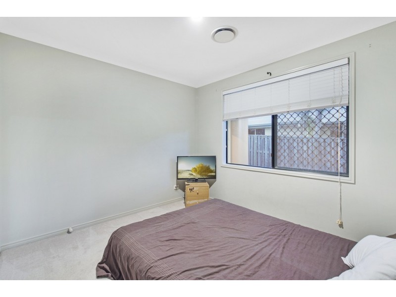 6 Icefire Lane, Coomera Waters QLD 4209