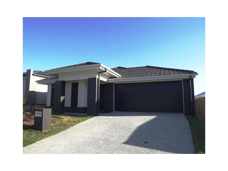 13 Giacco Street, Pimpama QLD 4209