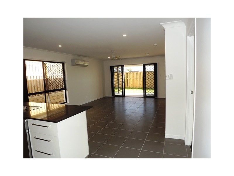 13 Giacco Street, Pimpama QLD 4209