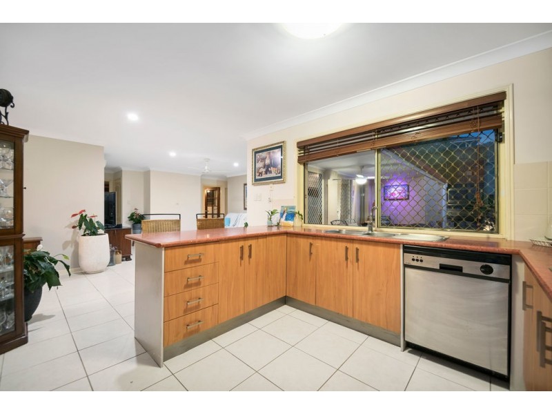 40 Roseapple Circuit, Oxenford QLD 4210