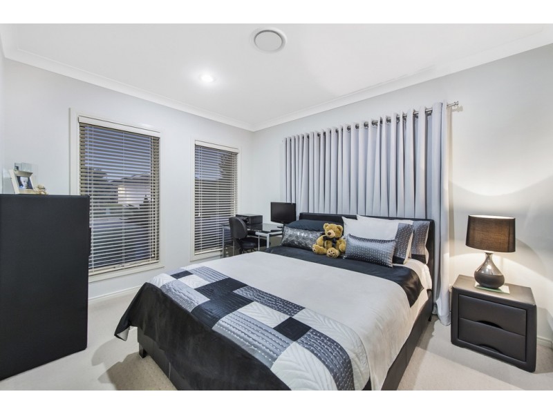 26 Abercrombie Crescent, Upper Coomera QLD 4209