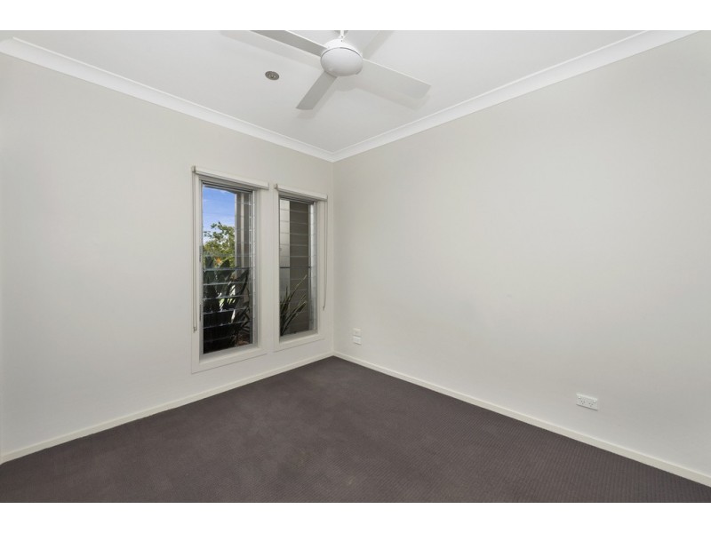 2 Coach Way, Upper Coomera QLD 4209