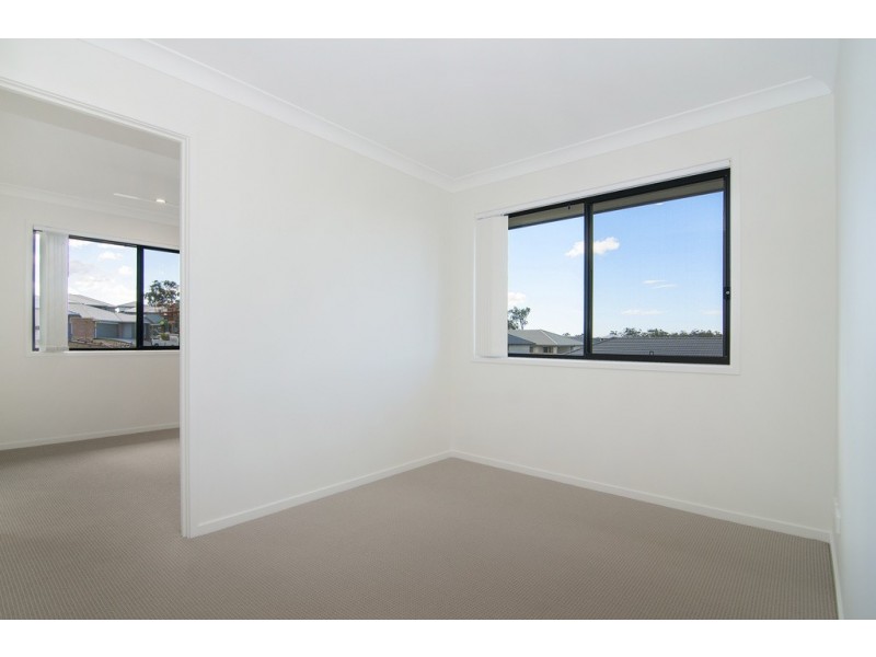 8 Tribeca Circuit, Coomera QLD 4209