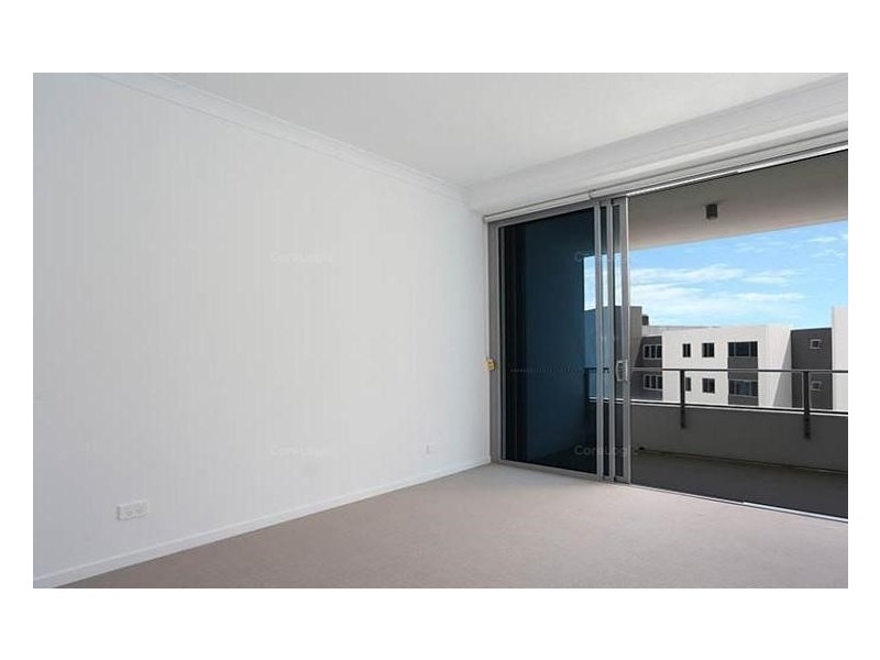 402/43 Harbour Town Drive, Biggera Waters QLD 4216