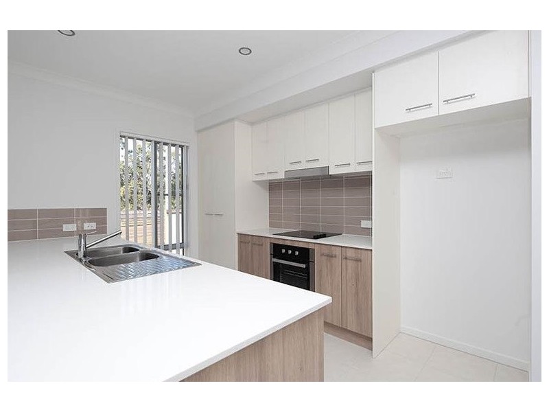 1 Learning Street, Coomera QLD 4209