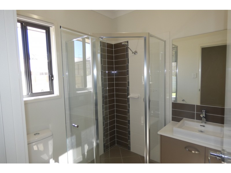 16 Tribeca Circuit, Coomera QLD 4209