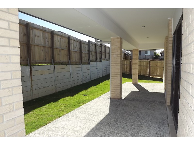 16 Tribeca Circuit, Coomera QLD 4209