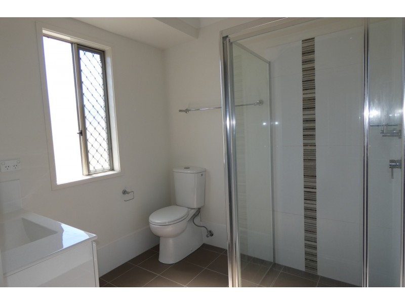 9 Winchester Crescent, Pimpama QLD 4209