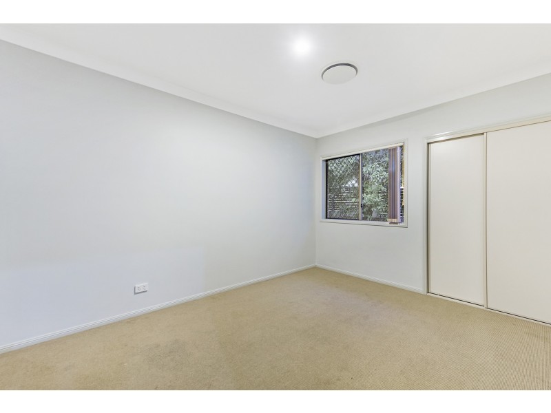 8 Starush Court, Upper Coomera QLD 4209