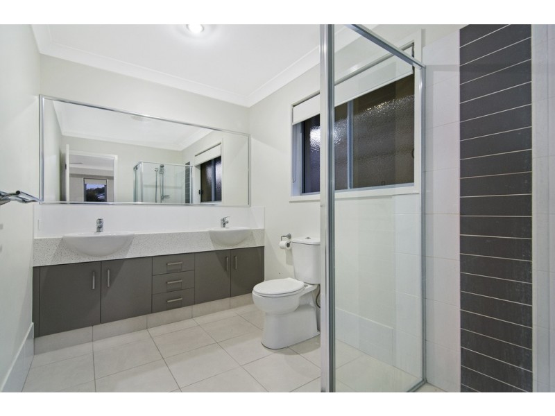 16 Yarrambat Rise, Upper Coomera QLD 4209