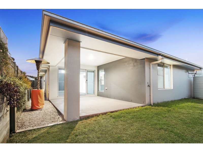 16 Yarrambat Rise, Upper Coomera QLD 4209