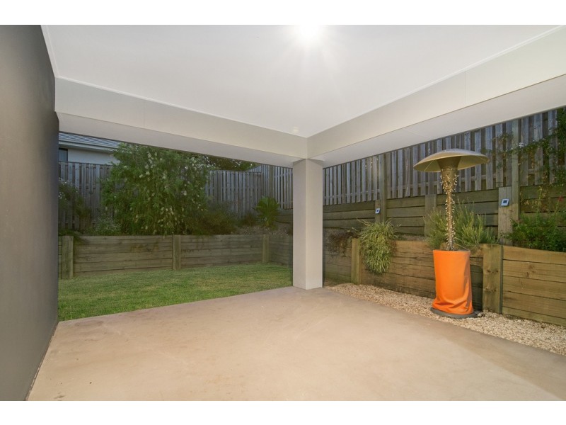 16 Yarrambat Rise, Upper Coomera QLD 4209