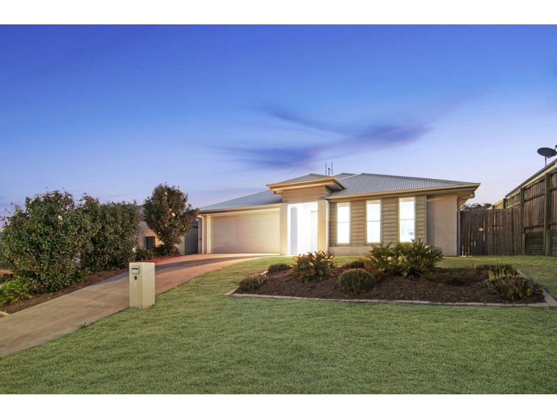 16 Yarrambat Rise, Upper Coomera QLD 4209