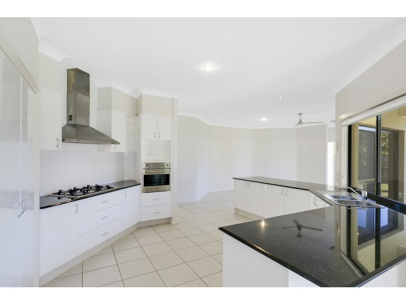 3 Ceil Circuit, Coomera Waters QLD 4209